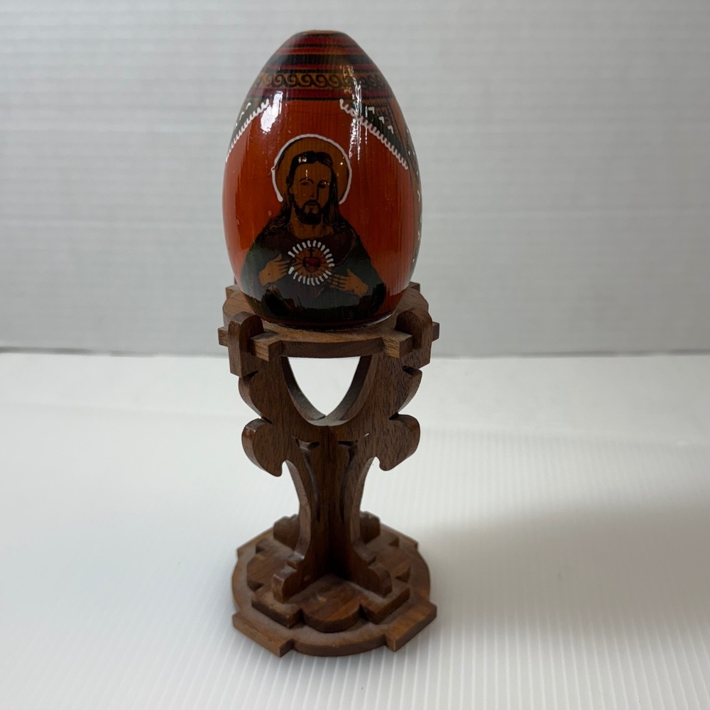 Vintage‎ Hand Painted Wooden Egg Madonna & Child Jesus Sacred Heart with Stand